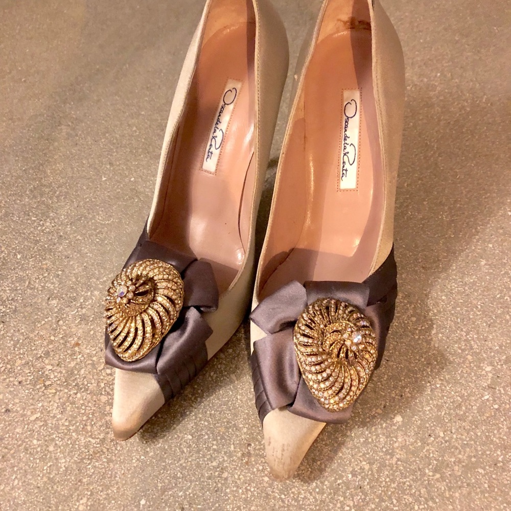 Oscar de la Renta Satin Embellished Heels